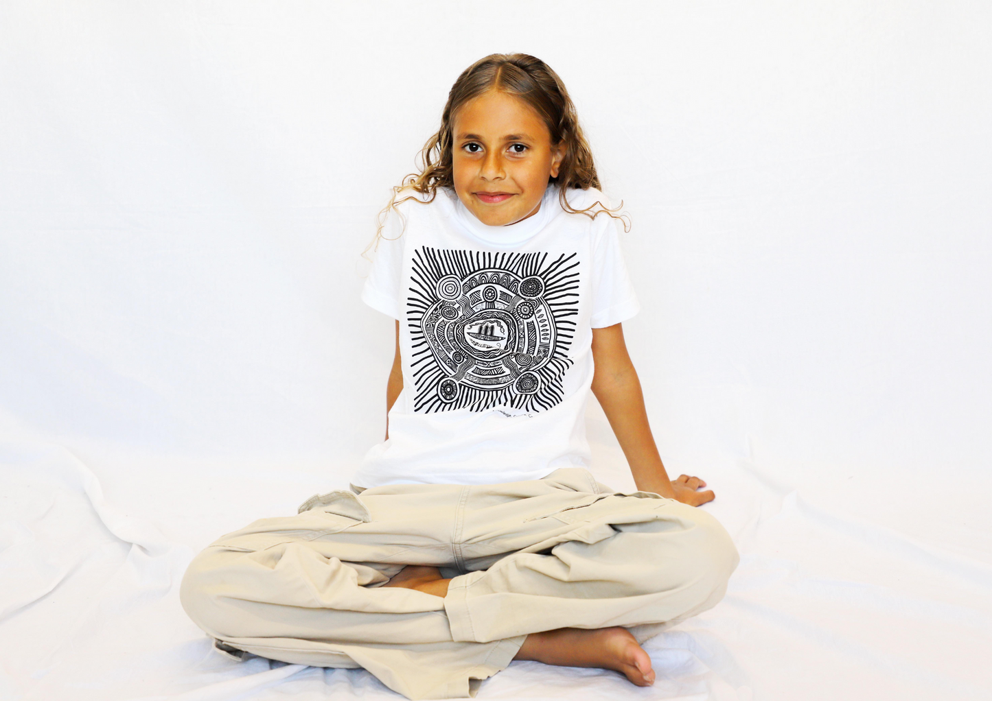 Jarjums T-Shirt - White