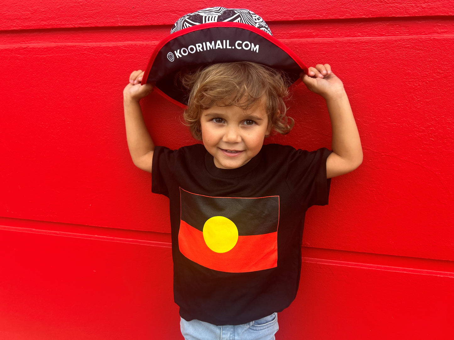 Jarjums Aboriginal Flag T-Shirt